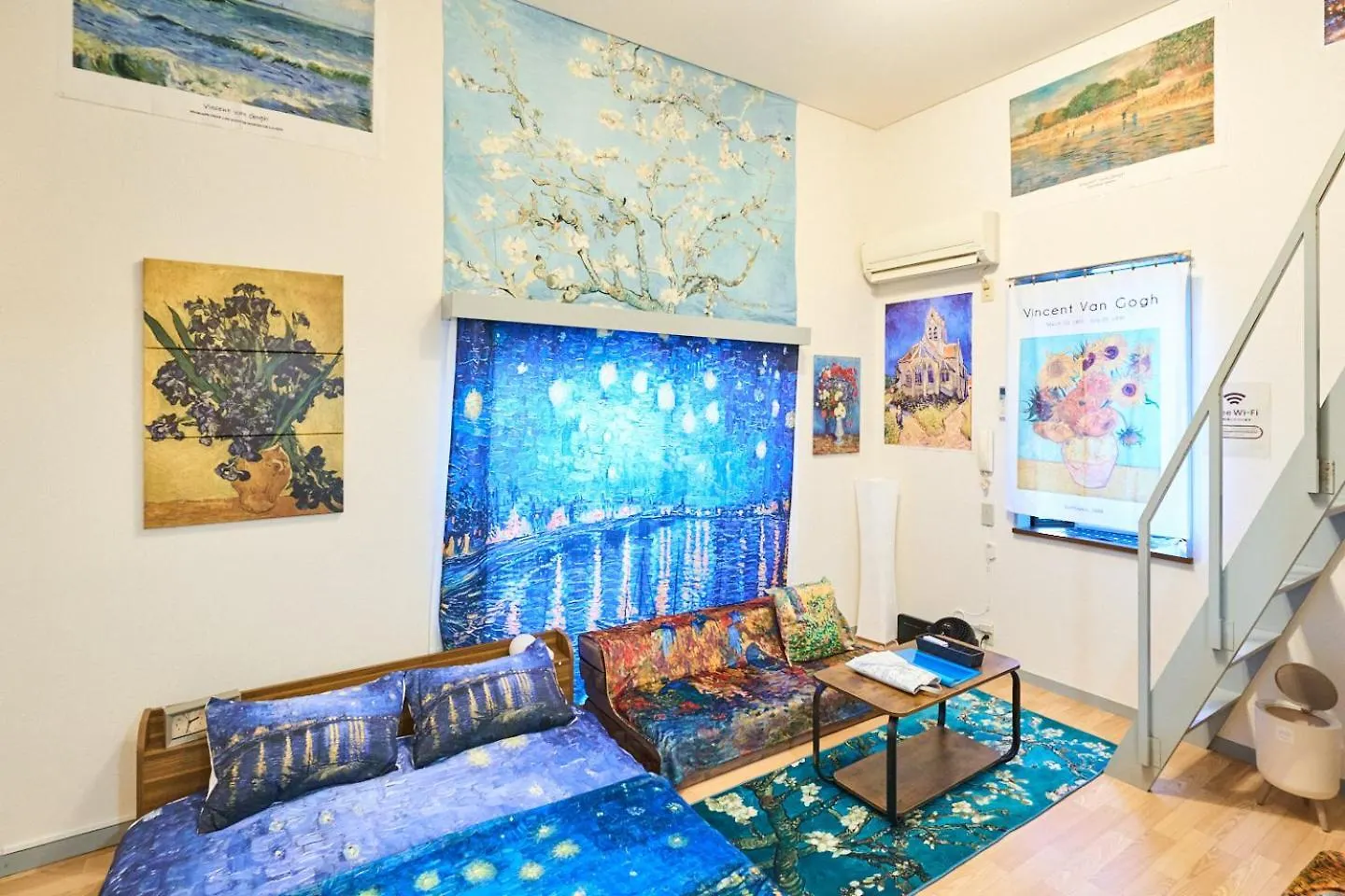 Van Gogh Tokyo Shinjyuku Shibuya New Open ! 0*,  Japan