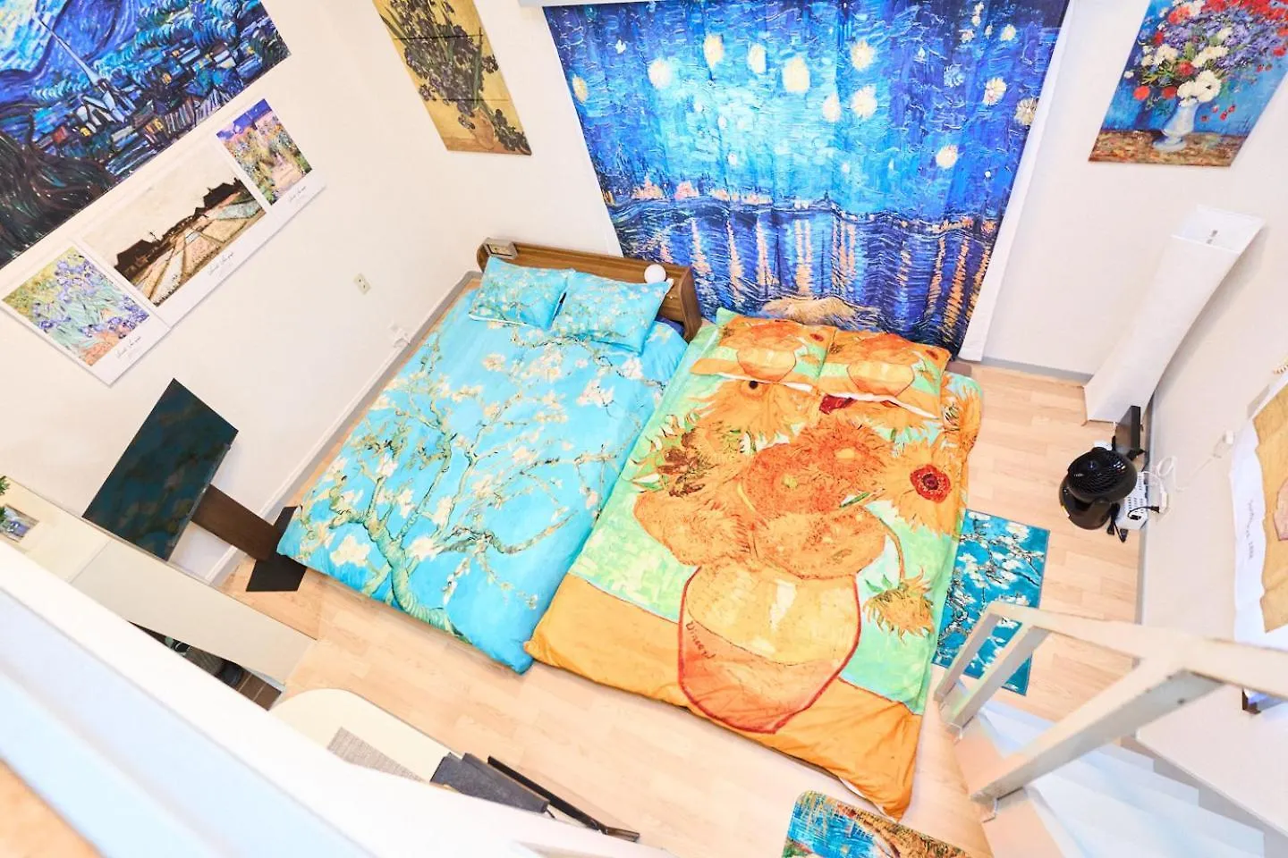 Apartment Van Gogh Tokyo Shinjyuku Shibuya New Open ! Japan